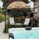 ベッド・アンド・ブレックファスト Io&te Boutique Privata Con Jacuzzi A Monteriolo