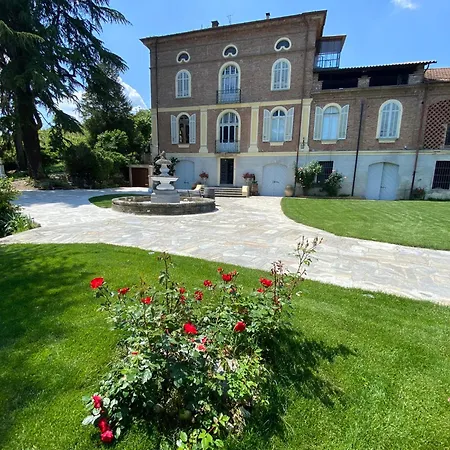 Io&te Con Jacuzzi Privata A Monteriolo Oda ve Kahvaltı *