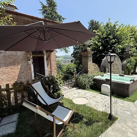 Io&te Con Jacuzzi Privata A Monteriolo