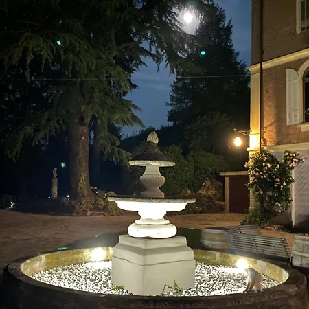 Io&te Con Jacuzzi Privata A Monteriolo * Canelli