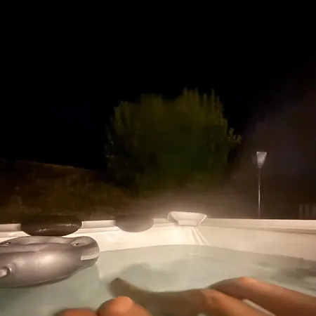 Io&te Con Jacuzzi Privata A Monteriolo * Canelli