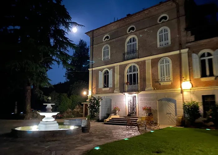 Io&Te Suite Privata Con Jacuzzi A Villa Monteriolo לינה וארוחת בוקר