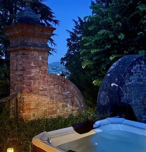 Io&te Boutique Privata Con Jacuzzi A Monteriolo * 卡内利
