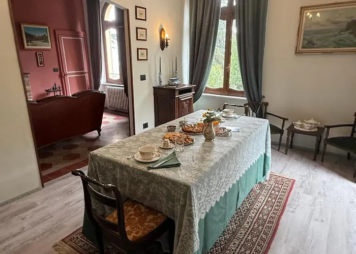 לינה וארוחת בוקר Io&Te Suite Privata Con Jacuzzi A Villa Monteriolo קאנלי