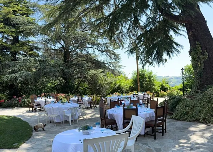 לינה וארוחת בוקר Io&Te Suite Privata Con Jacuzzi A Villa Monteriolo קאנלי