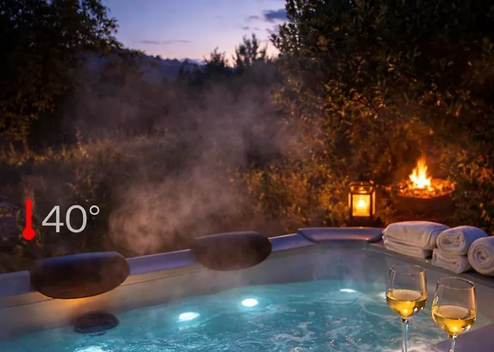 Io&te Boutique Privata Con Jacuzzi A Monteriolo 卡内利