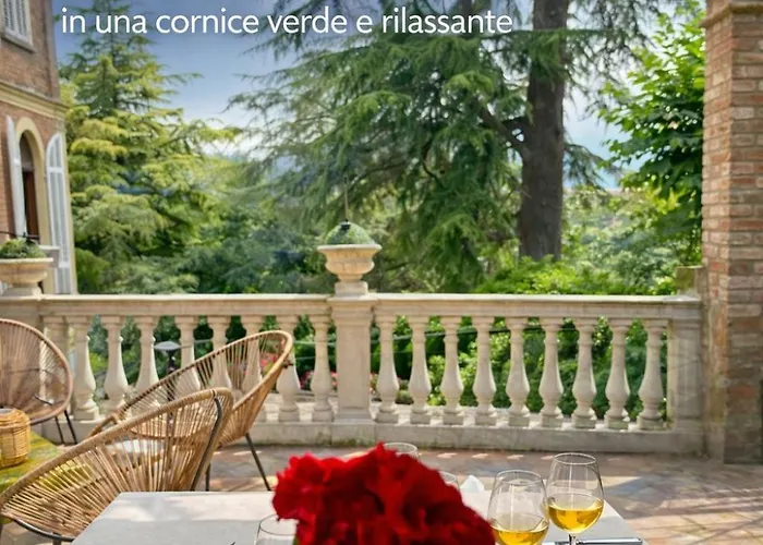 Io&te Boutique Privata Con Jacuzzi A Monteriolo 住宿加早餐酒店 卡内利