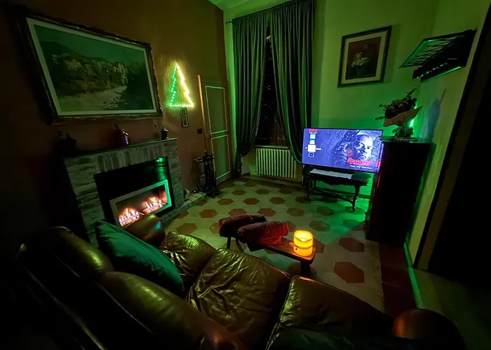 לינה וארוחת בוקר Io&Te Suite Privata Con Jacuzzi A Villa Monteriolo קאנלי