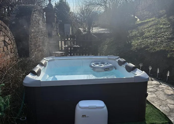 Io&Te Suite Privata Con Jacuzzi A Villa Monteriolo *